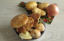 Постная кулебяка с картошкой и грибами